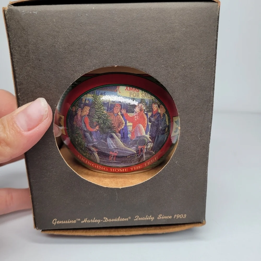 Vintage Harley‎ Davidson 2001 Bringing Home The Tree Collectible Ornament USA